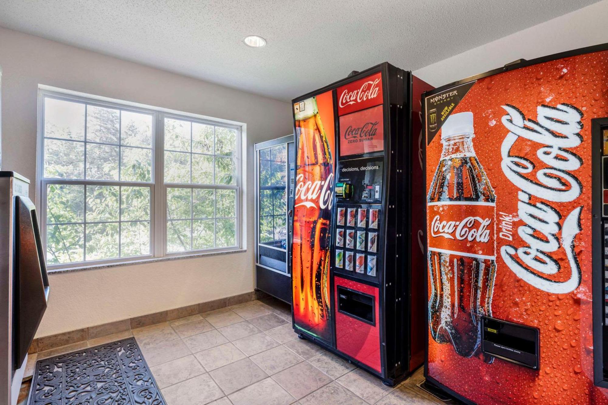 Comfort Inn & Suites Mt Rushmore Кистон Экстерьер фото