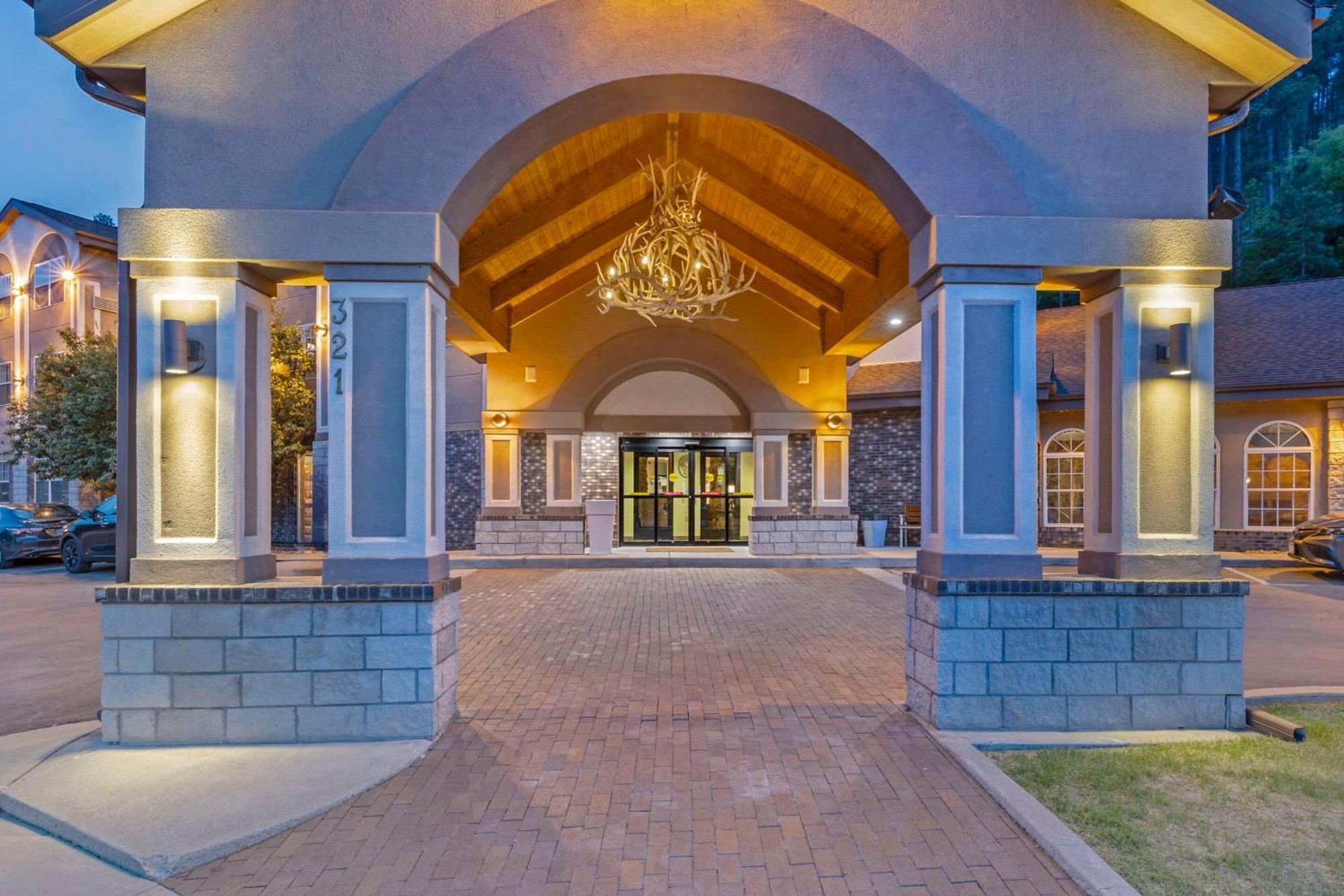 Comfort Inn & Suites Mt Rushmore Кистон Экстерьер фото
